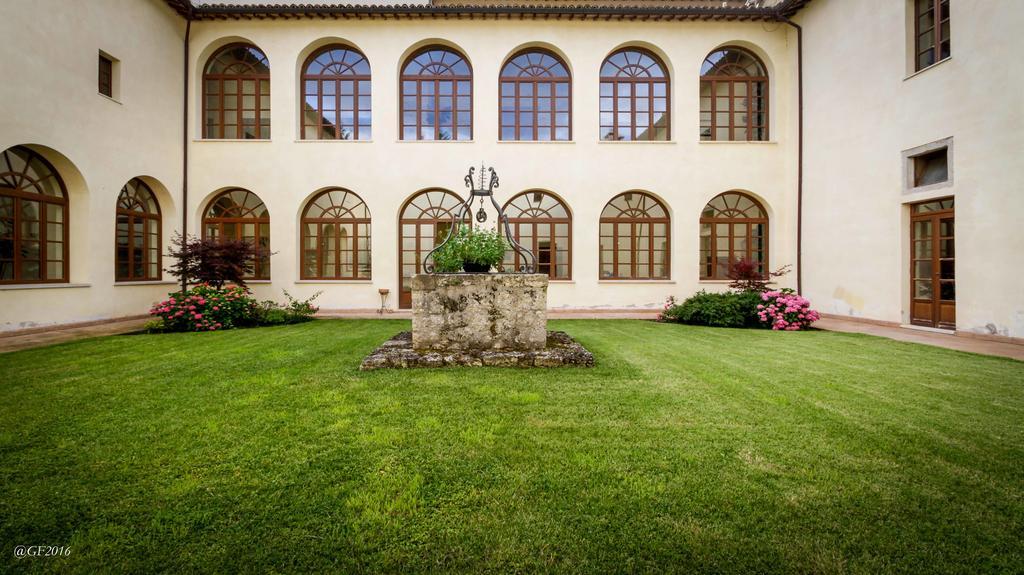 San Pietro Sopra Le Acque Resort & Spa Massa Martana Exterior photo