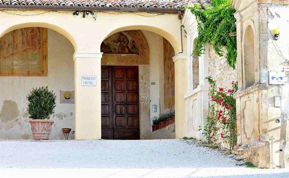 San Pietro Sopra Le Acque Resort & Spa Massa Martana Exterior photo