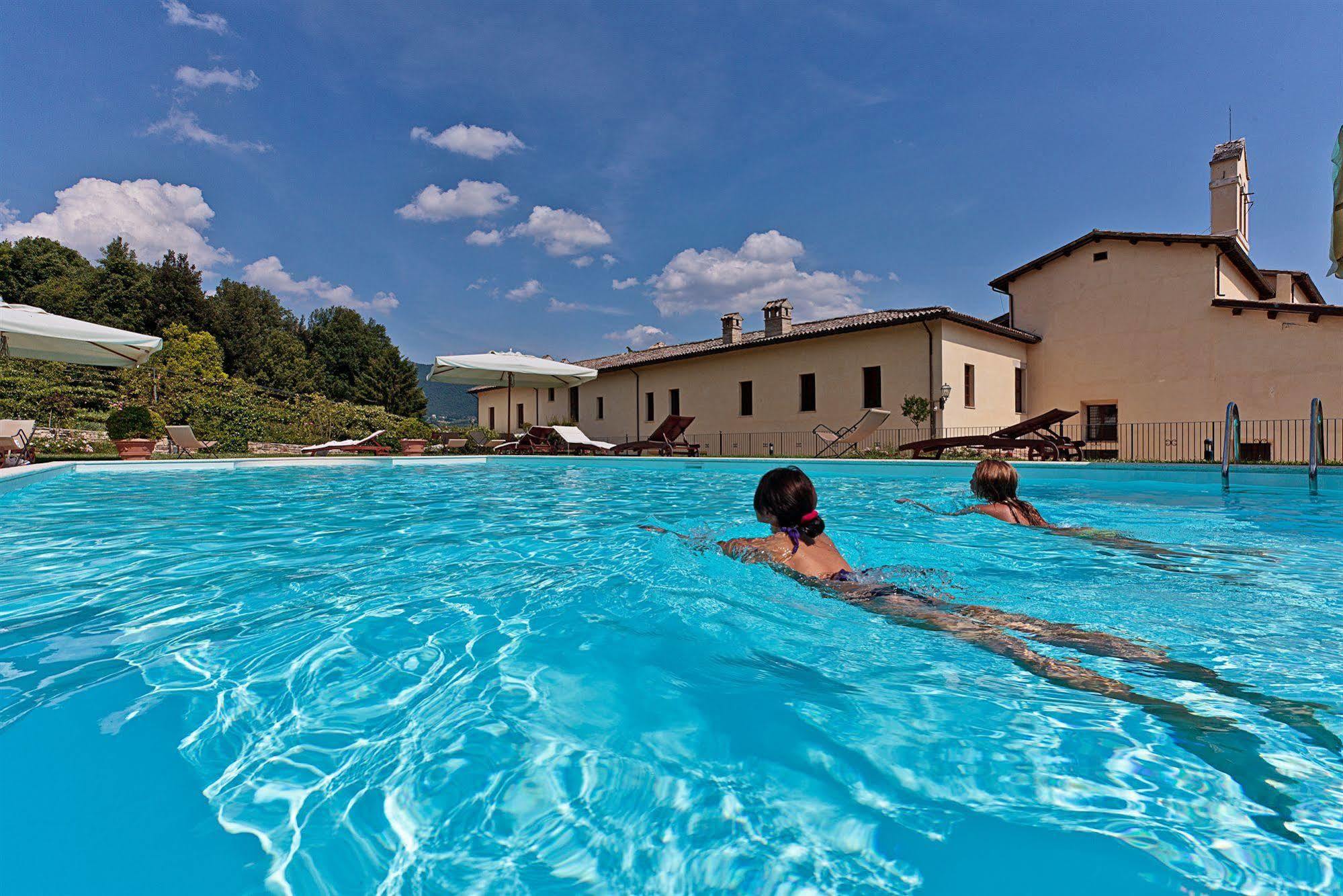 San Pietro Sopra Le Acque Resort & Spa Massa Martana Exterior photo